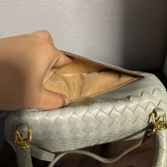 Bottega Veneta Light Sage Intrecciato Top Handle Crossbody Bag - Picture 5 of 16